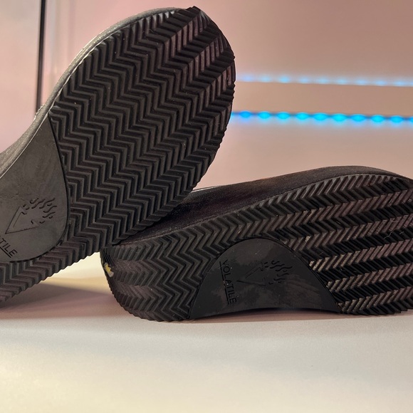 Volatile Glimpse Black Wedge Sandals with Rhinestone Straps - Picture 6 of 6